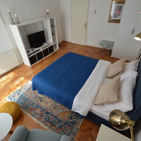 Apartment Downtown