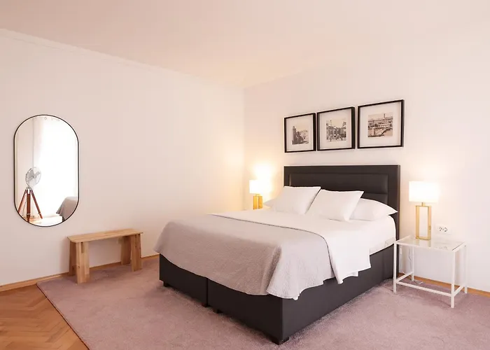 Апартаменты Downtown Задар