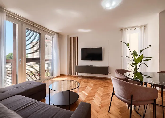 Downtown Апартаменты