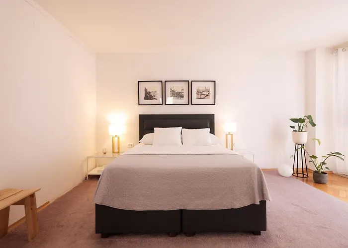 Апартаменты Downtown